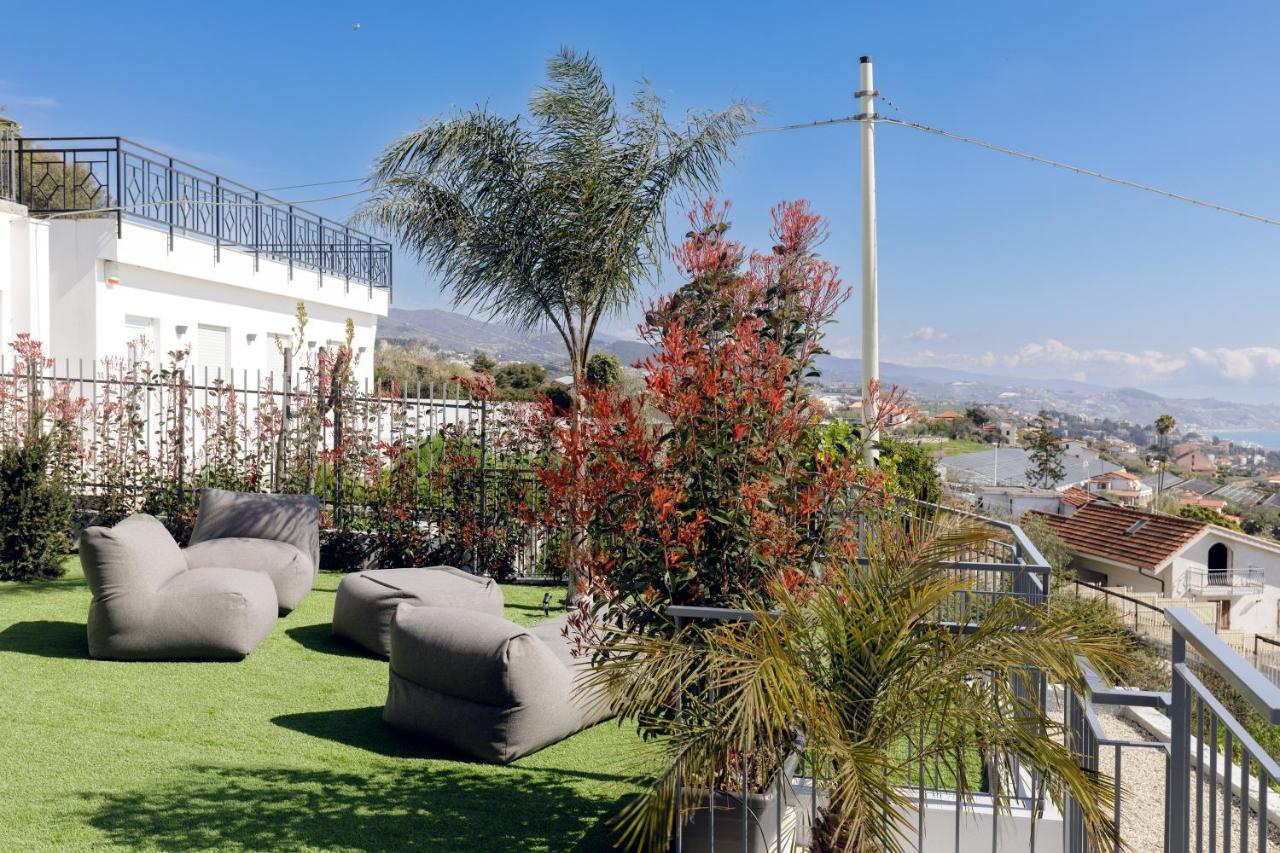Villa La Matta Apartments And Luxury Suites Sanremo Dış mekan fotoğraf